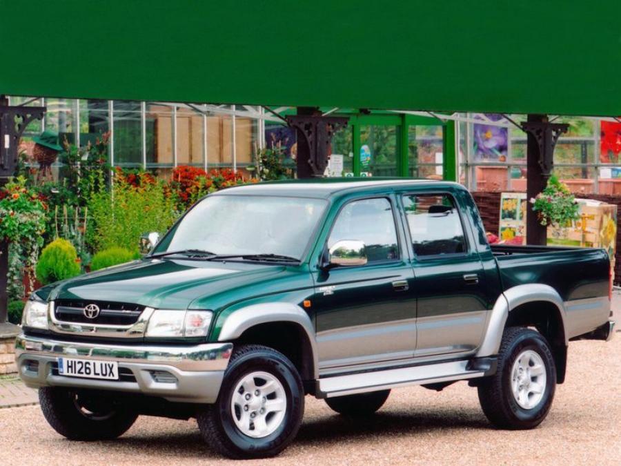  Toyota Hilux Double Cab 2001 года  (UK) (фото 6 из 11)
